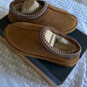 Brand new Tasman Uggs